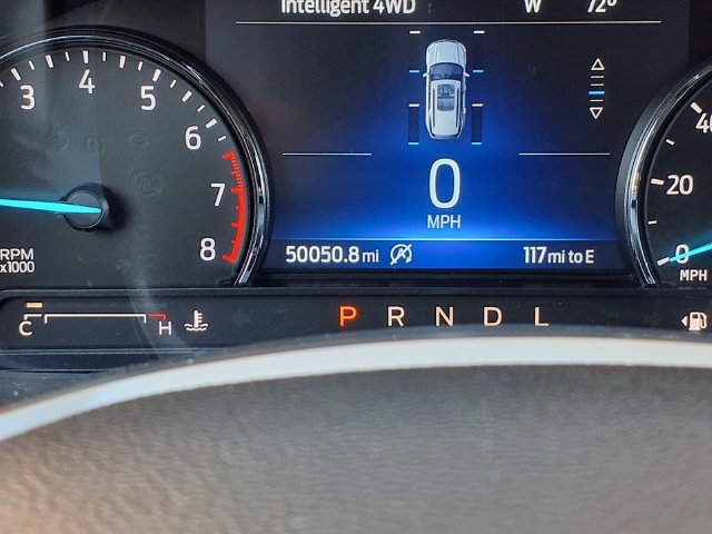 Used 2021 Ford Explorer XLT w/ Equipment Group 202A AWD/4WD image 18