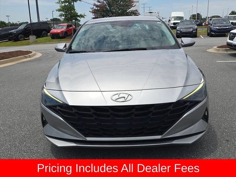 Used 2023 Hyundai Elantra SEL FWD image 8