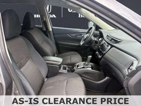 Used 2018 Nissan Rogue SV AWD/4WD image 14