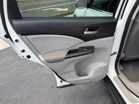 Used 2013 Honda CR-V LX image 14