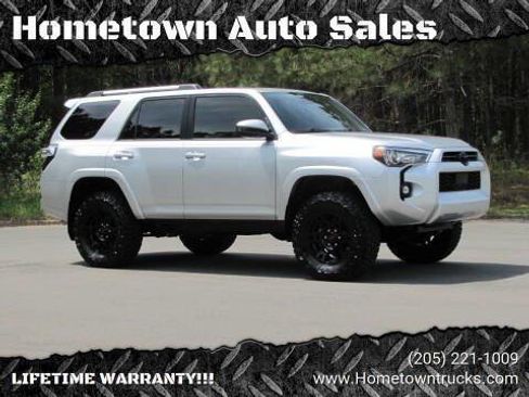 Used 2023 Toyota 4Runner SR5 image 1