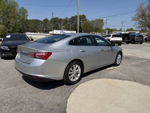 Used 2019 Chevrolet Malibu LT image 6