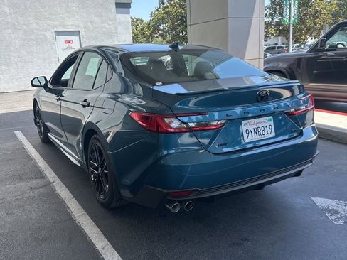 Used 2026 Toyota Camry SE w/ Multimedia Upgrade Package FWD image 5