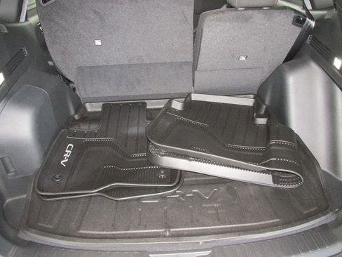 Used 2025 Honda CR-V Sport image 32