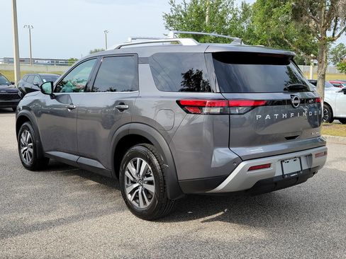 Certified 2024 Nissan Pathfinder SL AWD/4WD image 8