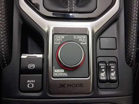 Used 2020 Subaru Forester Limited AWD/4WD image 33