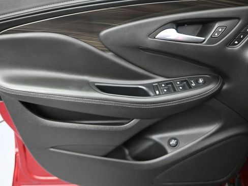 Used 2020 Buick Envision Essence image 21