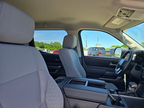 Used 2024 Toyota Tundra SR5 AWD/4WD image 14