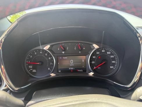 Used 2024 Chevrolet Equinox RS FWD image 34