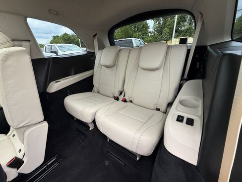 Used 2022 Mercedes-Benz GLS 450 4MATIC image 26