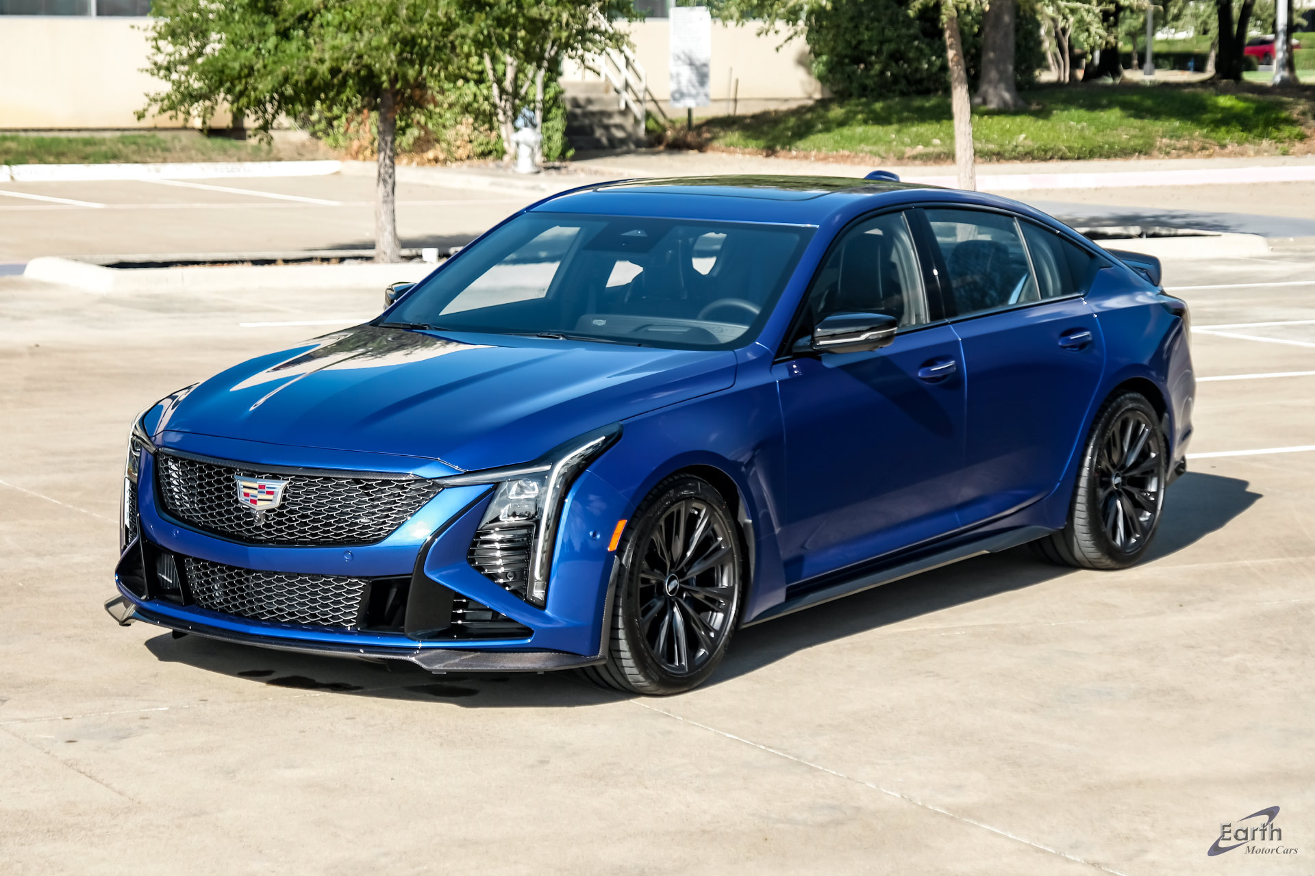 Used 2026 Cadillac CT5 V Blackwing w/ Deep Ocean Appearance Package RWD image 7