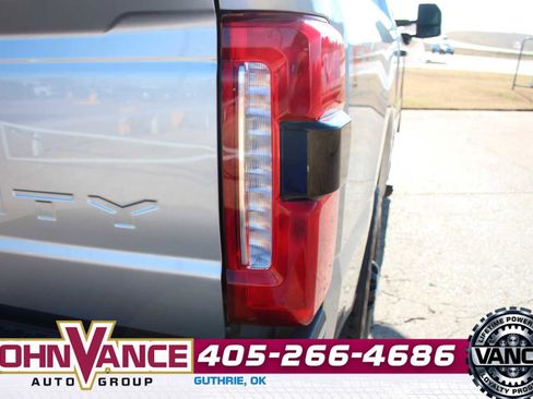 Used 2023 Ford F250 XL w/ STX Appearance Package image 12