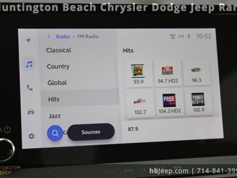 Used 2023 Toyota Prius LE image 19