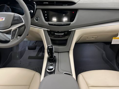 New 2026 Cadillac XT5 Premium Luxury w/ Driver Assist Package image 14