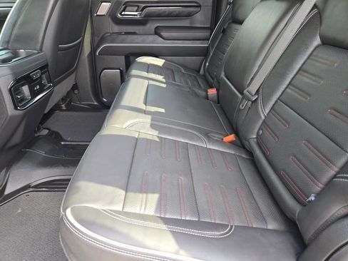 Certified 2025 GMC Sierra 1500 AT4X AWD/4WD image 29