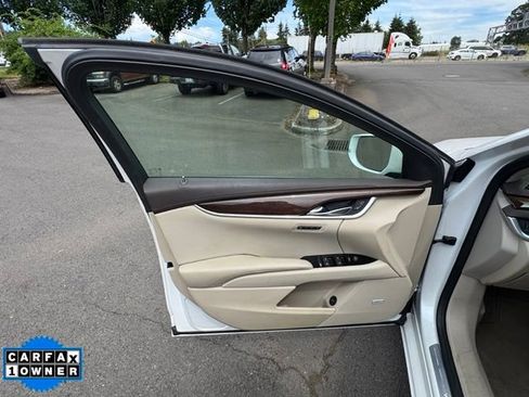 Used 2016 Cadillac XTS Premium w/ Driver Assist Package FWD image 14