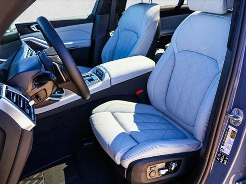 New 2026 BMW X7 xDrive40i image 12