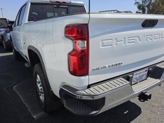 Used 2022 Chevrolet Silverado 2500 LT w/ Convenience Package AWD/4WD image 5