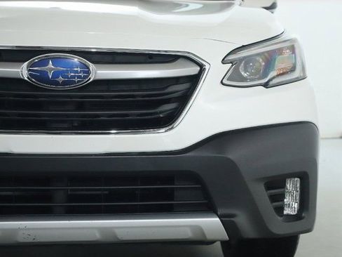 Used 2020 Subaru Outback Limited w/ Popular Package #2 AWD/4WD image 7