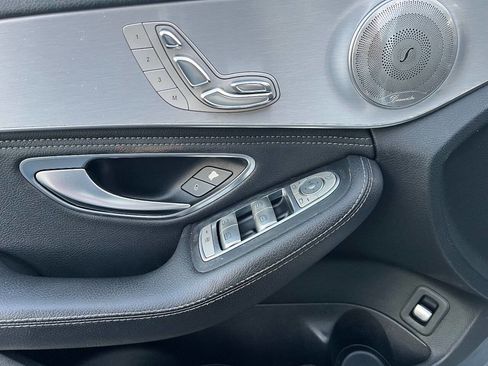 Used 2015 Mercedes-Benz C 300 Sedan image 11