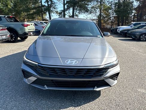 New 2026 Hyundai Elantra Sport image 8