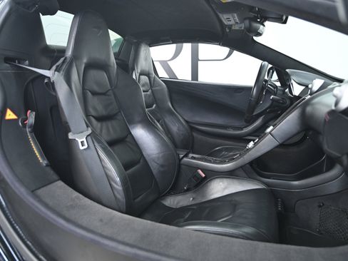 Used 2013 McLaren MP4-12C Spider RWD image 17