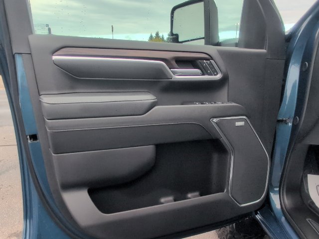 Used 2024 GMC Sierra 2500 SLT w/ SLT Convenience Package AWD/4WD image 27