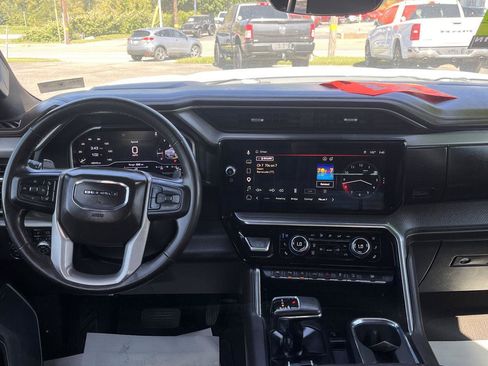 Used 2023 GMC Sierra 1500 Denali w/ Denali Reserve Package AWD/4WD image 27