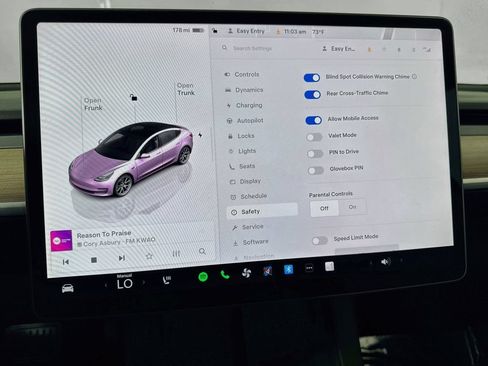 Used 2023 Tesla Model 3 Standard Range RWD image 45