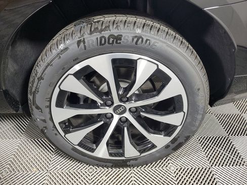 New 2026 Audi Q3 quattro 2.0T AWD/4WD image 11