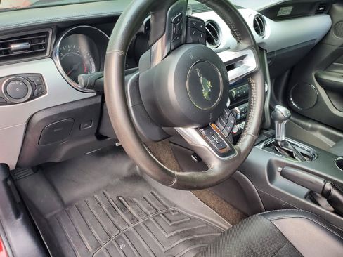 Used 2016 Ford Mustang Premium w/ Equipment Group 201A RWD image 27