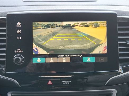Used 2019 Honda Passport Touring image 14