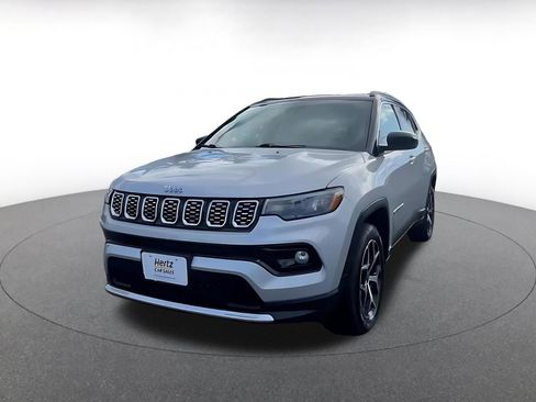 Used 2025 Jeep Compass Limited AWD/4WD image 7