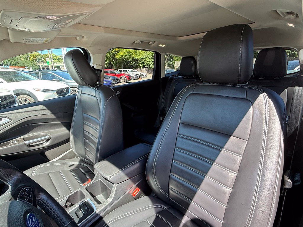 Used 2019 Ford Escape SEL AWD/4WD image 24