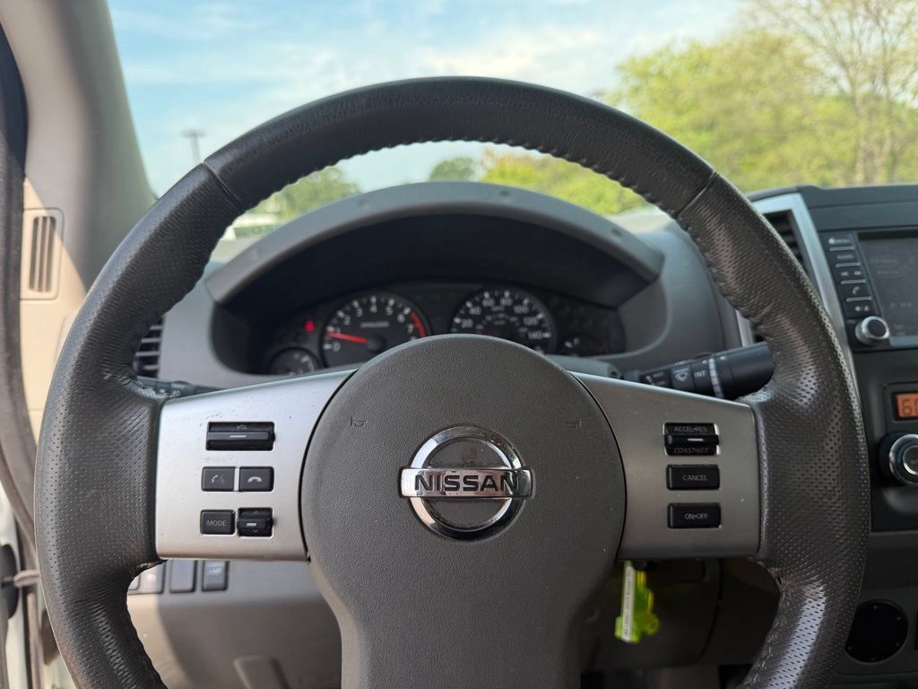 Used 2019 Nissan Frontier SV w/ Value Truck Package RWD image 11
