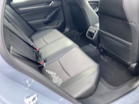 Used 2022 Honda Accord Sport image 29