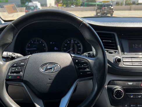 Used 2016 Hyundai Tucson Sport image 9