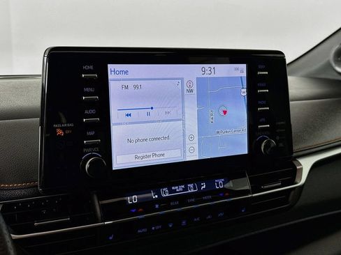 Certified 2021 Toyota Sienna XSE w/ XSE Plus Package FWD image 16