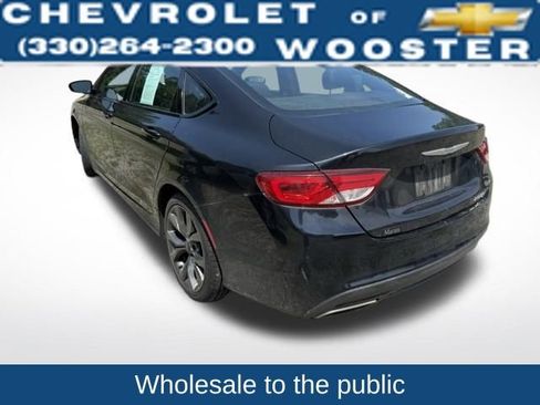 Used 2015 Chrysler 200 S image 3