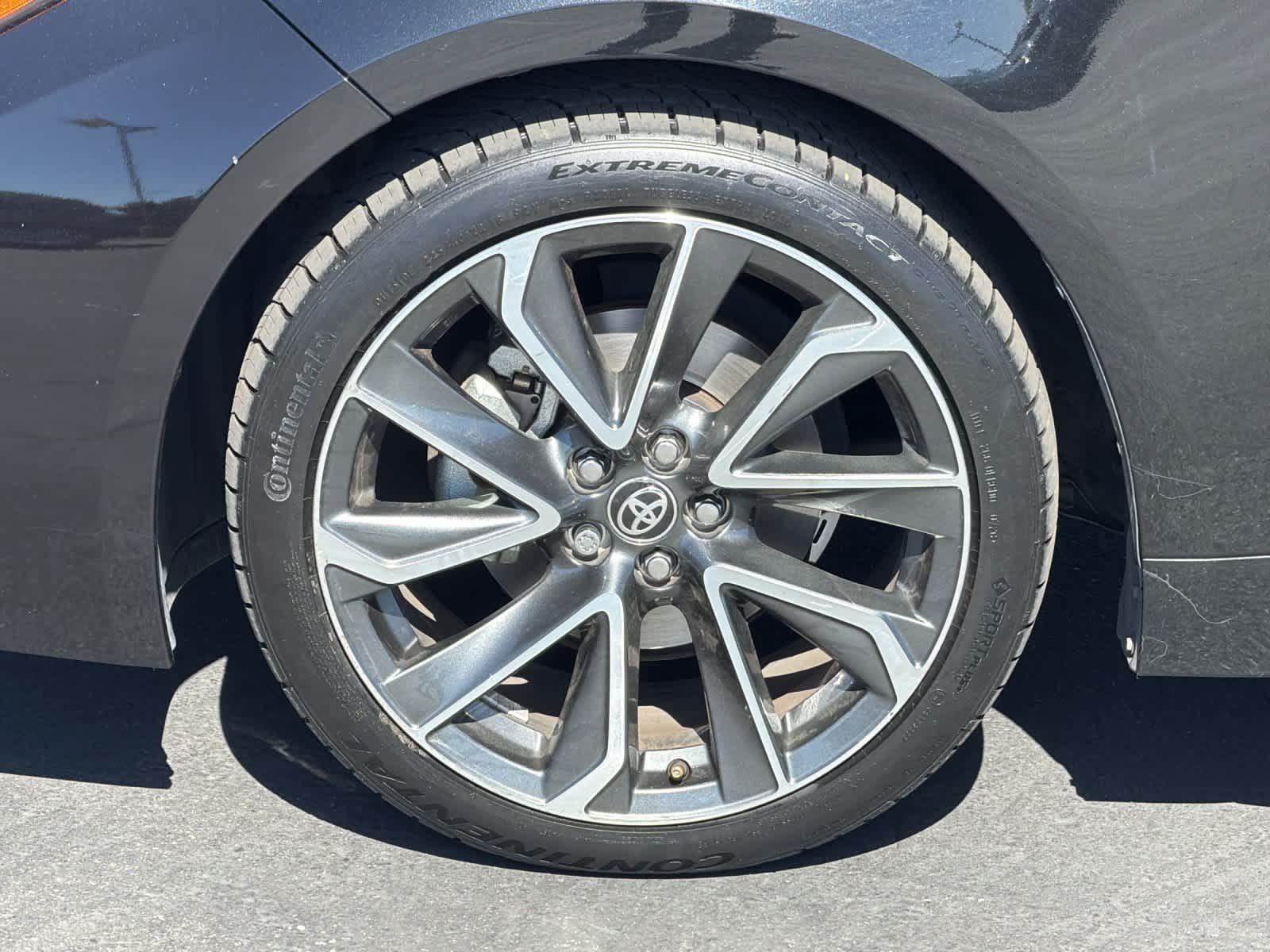 Used 2022 Toyota Corolla SE w/ Carpet Mat Package (TMS) FWD image 29