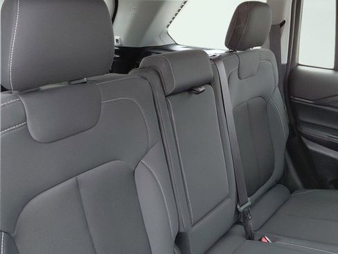 Used 2023 Jeep Grand Cherokee Laredo w/ Luxury Tech Group I image 15