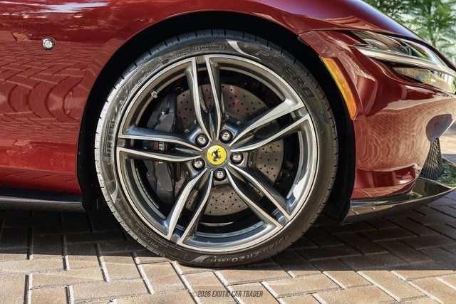 Used 2025 Ferrari Roma Spider RWD image 59
