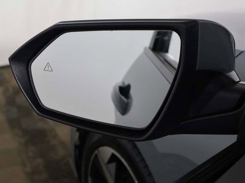 Used 2023 Hyundai Elantra SEL w/ Convenience Package image 31