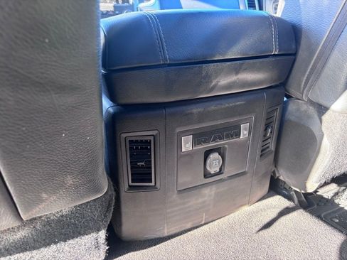 Used 2017 RAM 1500 Limited image 34