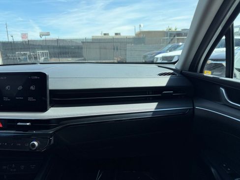 Used 2025 Kia K5 LXS FWD image 34