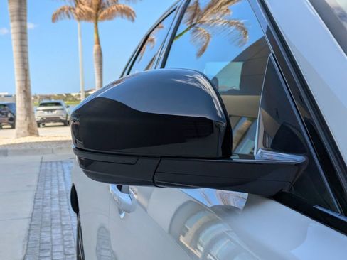 New 2026 Jaguar F-PACE R-Dynamic S image 13