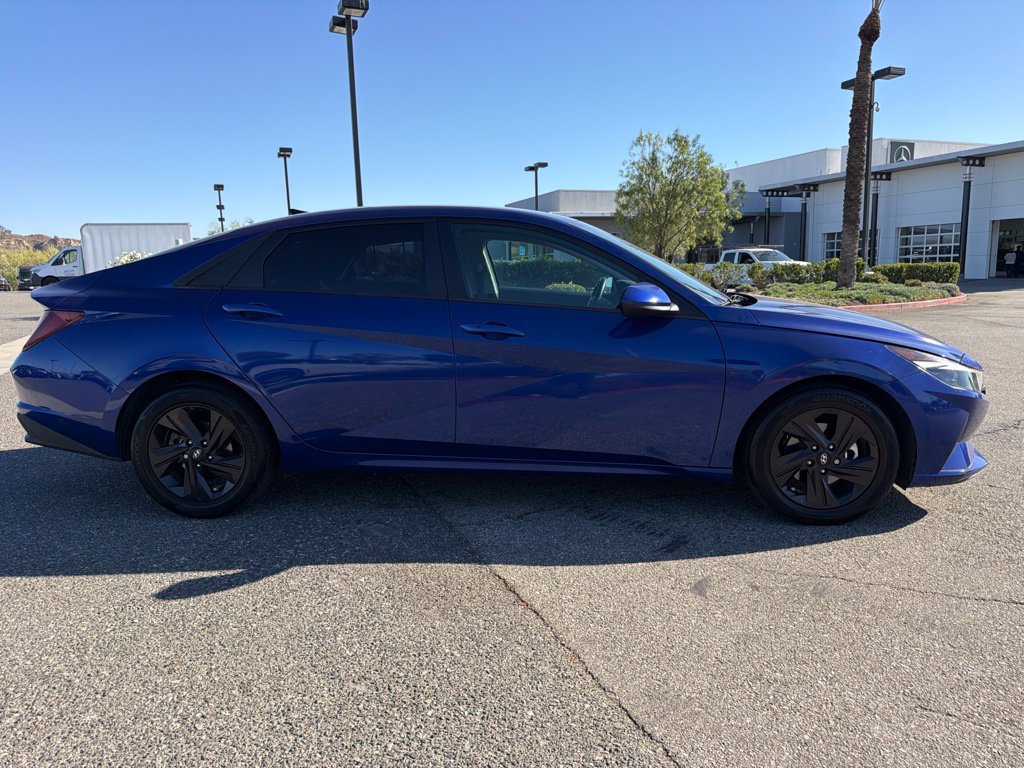 Used 2021 Hyundai Elantra SEL w/ Convenience Package FWD image 6