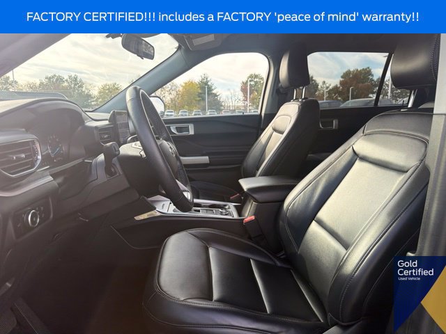 Used 2023 Ford Explorer XLT w/ Equipment Group 202A AWD/4WD image 29
