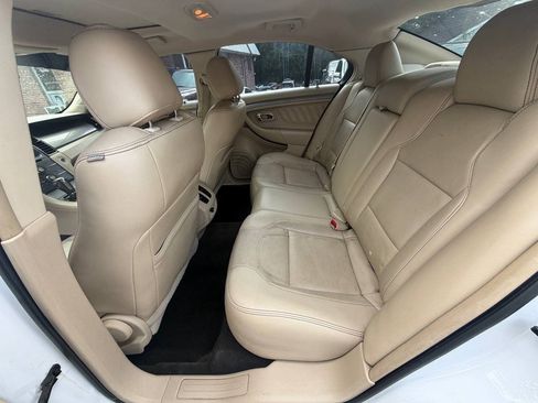 Used 2014 Ford Taurus SEL AWD/4WD image 14