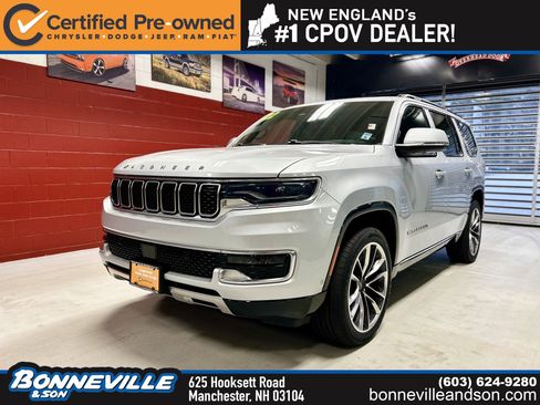 Certified 2022 Jeep Wagoneer Series III w/ Premium Group I AWD/4WD image 1